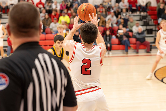C08A4776basketball sports photography-DeNoiseAI-standard