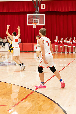 C08A4825basketball sports photography-DeNoiseAI-standard
