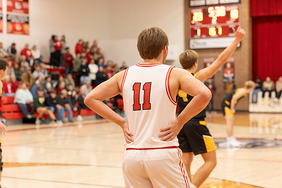 C08A4853basketball sports photography-DeNoiseAI-standard