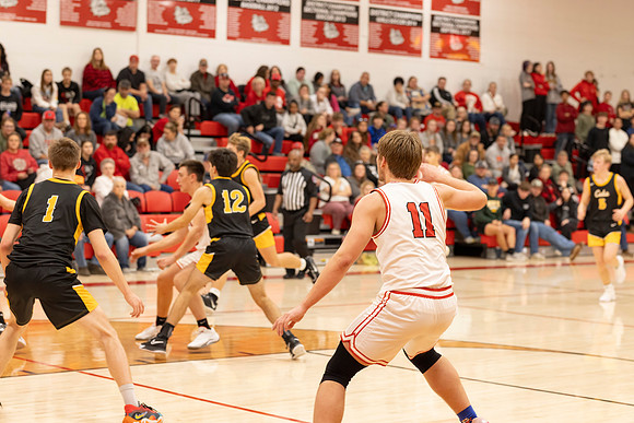 C08A4872basketball sports photography-DeNoiseAI-standard