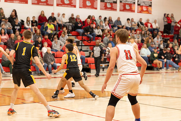 C08A4873basketball sports photography-DeNoiseAI-standard
