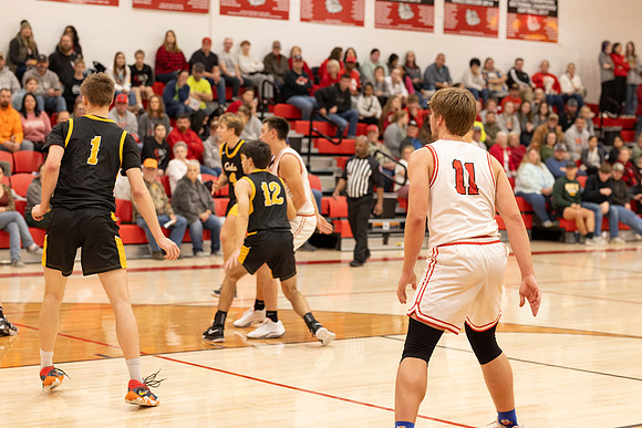 C08A4874basketball sports photography-DeNoiseAI-standard