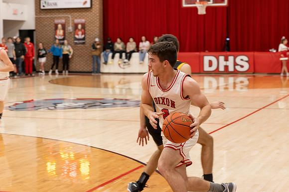 C08A4890basketball sports photography-DeNoiseAI-standard