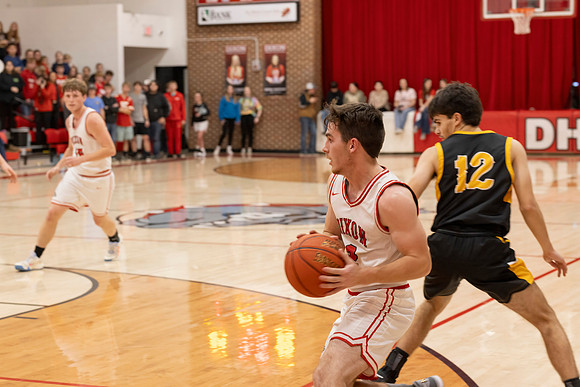 C08A4891basketball sports photography-DeNoiseAI-standard