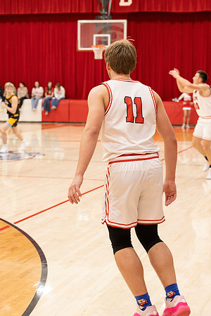 C08A4896basketball sports photography-DeNoiseAI-standard