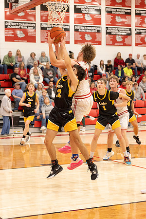 C08A4927basketball sports photography-DeNoiseAI-standard