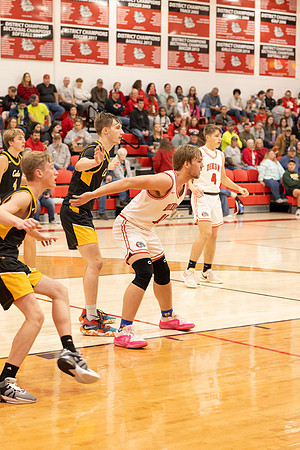 C08A4948basketball sports photography-DeNoiseAI-standard