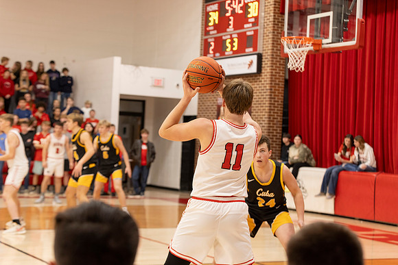 C08A5011basketball sports photography-DeNoiseAI-standard
