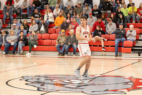 C08A5116basketball sports photography-DeNoiseAI-standard