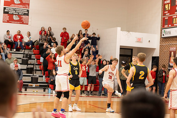C08A5157basketball sports photography-DeNoiseAI-standard