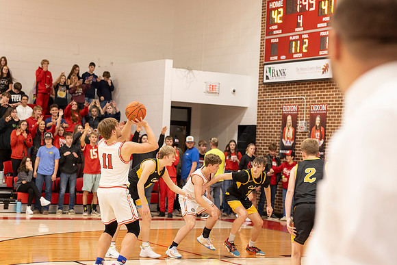 C08A5165basketball sports photography-DeNoiseAI-standard