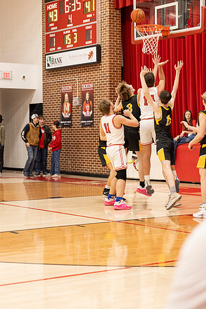 C08A5205basketball sports photography-DeNoiseAI-standard
