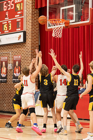 C08A5207basketball sports photography-DeNoiseAI-standard