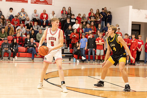 C08A5242basketball sports photography-DeNoiseAI-standard
