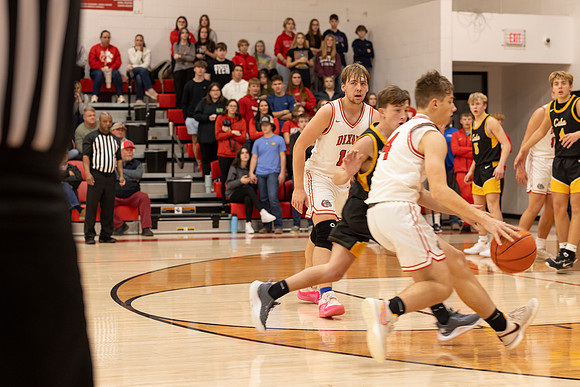 C08A5277basketball sports photography-DeNoiseAI-standard