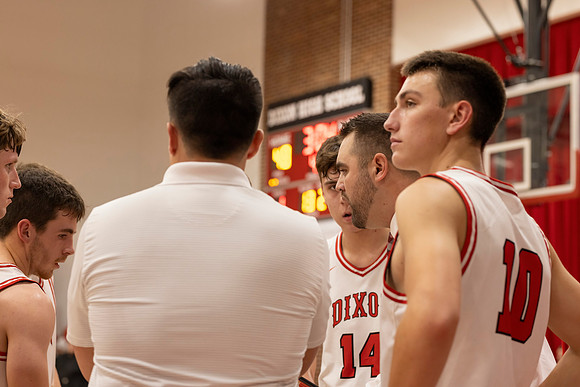 C08A5279basketball sports photography-DeNoiseAI-standard