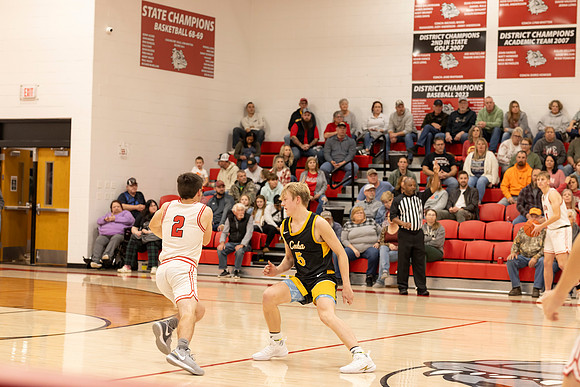 C08A5344basketball sports photography-DeNoiseAI-standard