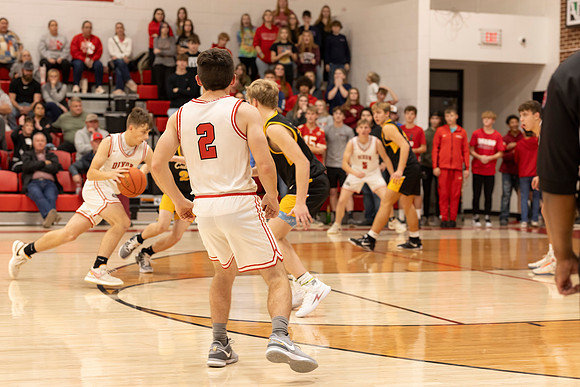 C08A5383basketball sports photography-DeNoiseAI-standard