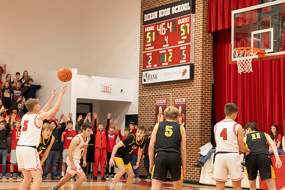 C08A5419basketball sports photography-DeNoiseAI-standard