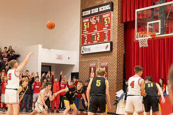 C08A5420basketball sports photography-DeNoiseAI-standard