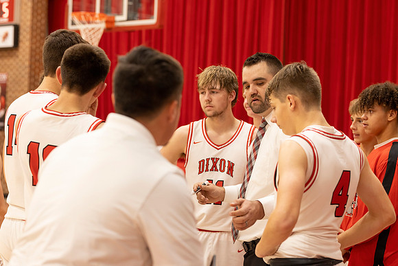 C08A5458basketball sports photography-DeNoiseAI-standard