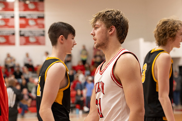 C08A5479basketball sports photography-DeNoiseAI-standard
