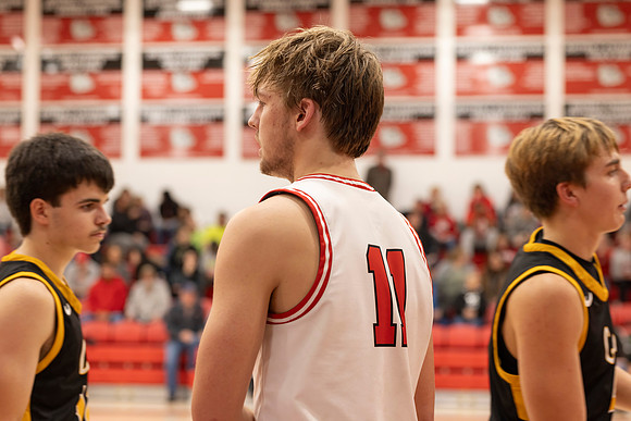 C08A5484basketball sports photography-DeNoiseAI-standard