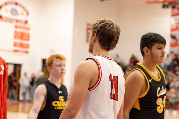 C08A5493basketball sports photography-DeNoiseAI-standard
