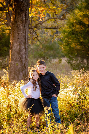 C08A9680 copy-DeNoiseAI-standardFAMILY SHOOT