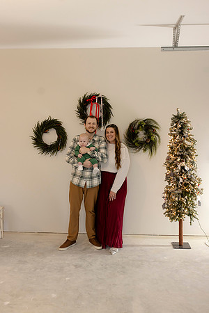 C08A3707 christmas mini shoot