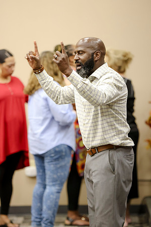 C08A8469 ministry