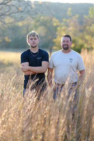 C08A6895 senior photos