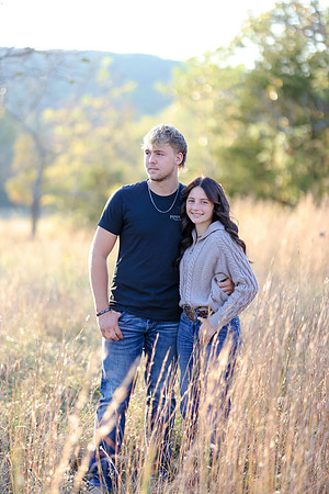 C08A6757 senior photos