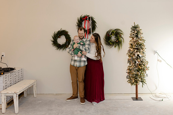 C08A3665 christmas mini shoot