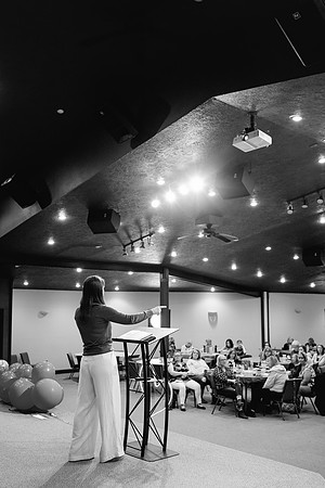 C08A1188CHURCH PHOTOGRAPHY bw
