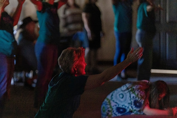 C08A1152CHURCH PHOTOGRAPHY-DeNoiseAI-low-light (1)
