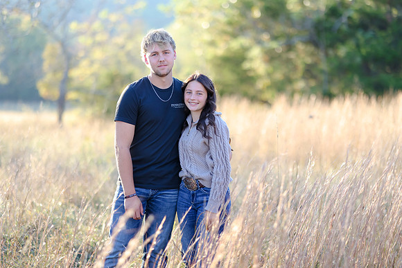 C08A6749 senior photos