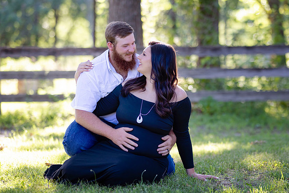 C08A0175 copyMATERNITY SHOOT