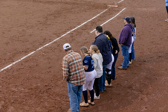 C08A5383senior night