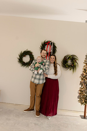 C08A3656 christmas mini shoot
