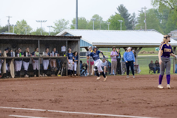 C08A5047senior night