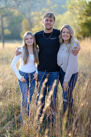 C08A6714 senior photos