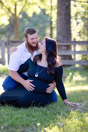 C08A0170 copyMATERNITY SHOOT