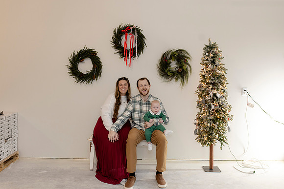 C08A3634 christmas mini shoot