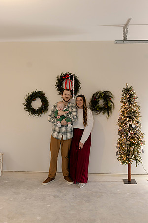 C08A3705 christmas mini shoot