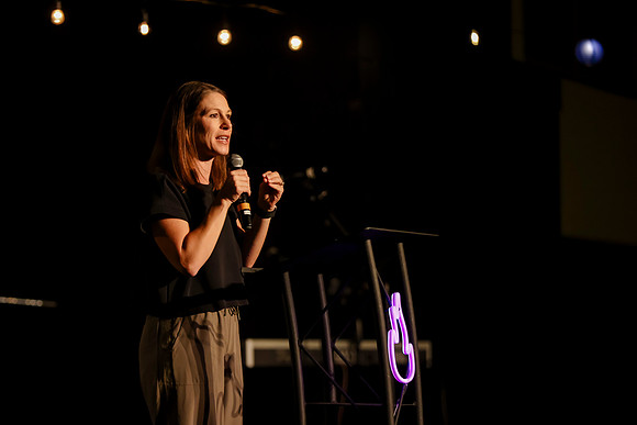 C08A8257IGNITE RIVER CONF