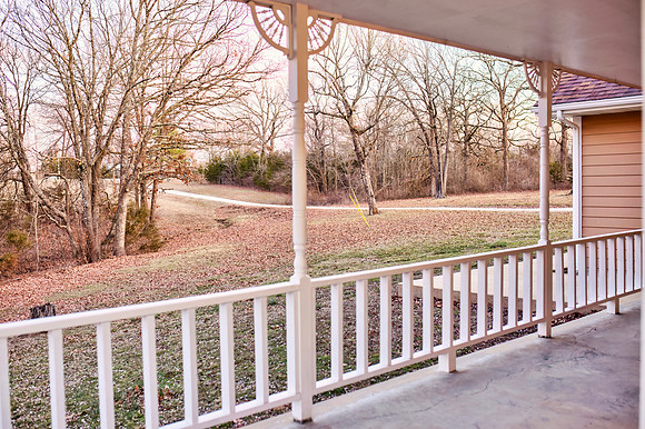 C08A0032_3_4_Realistic-DeNoiseAI-low-light