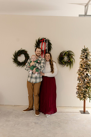 C08A3658 christmas mini shoot