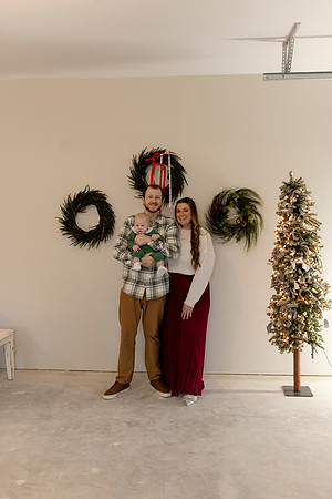 C08A3708 christmas mini shoot
