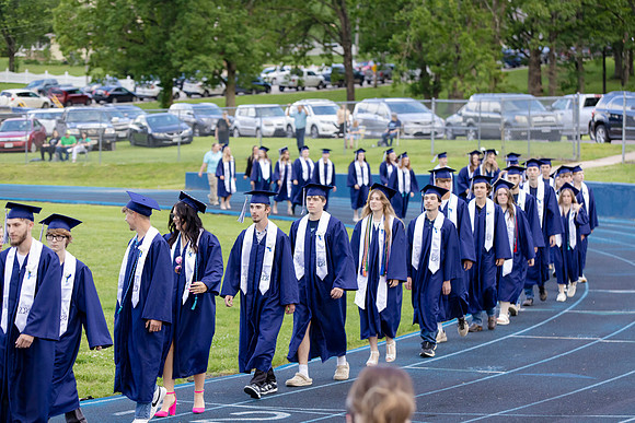 C08A8777graduation
